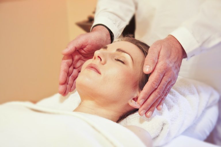 Le Reiki, une méthode de soin antistress accessible à tous